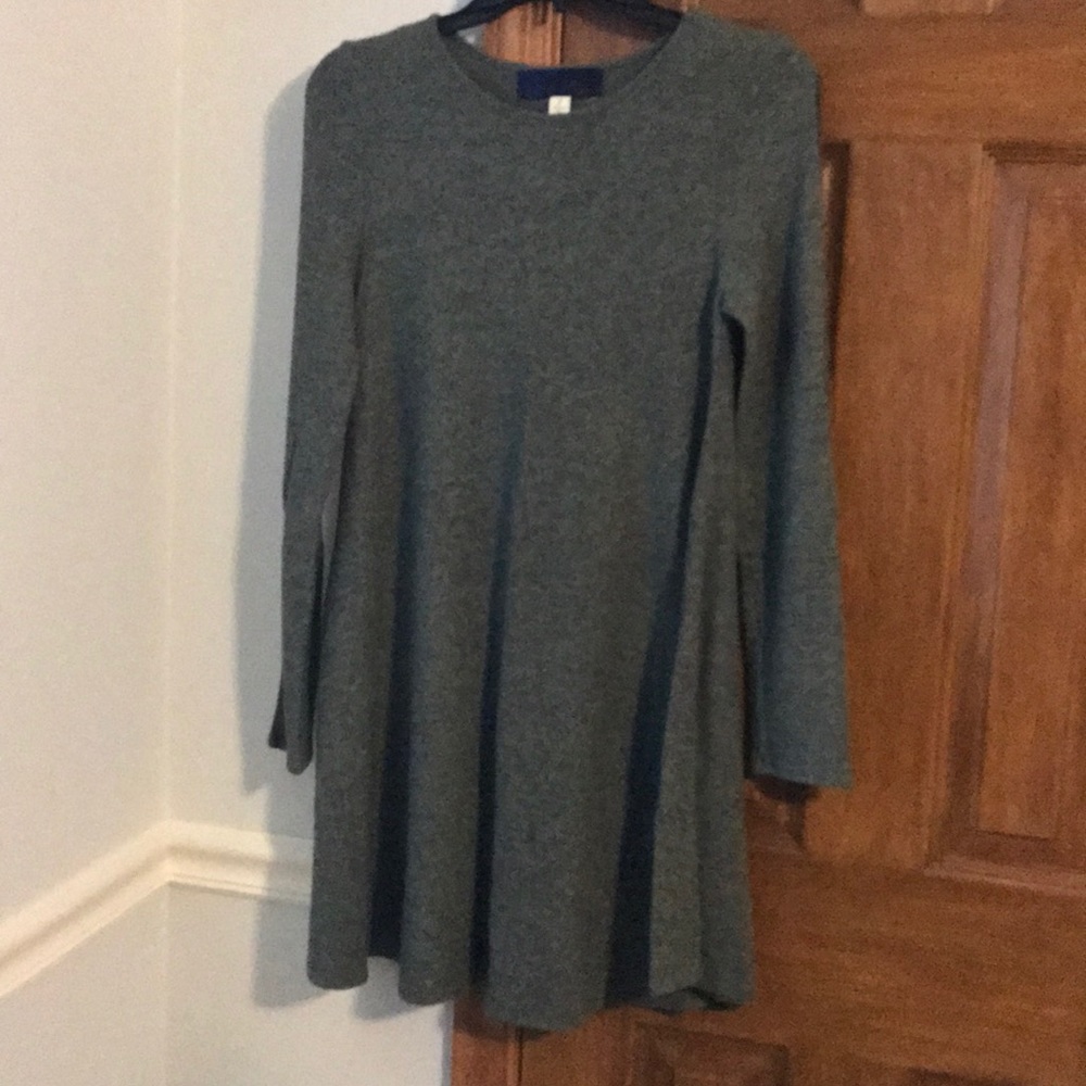 Dark green dress